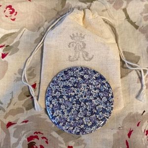 Rachel ashwell cute mirror